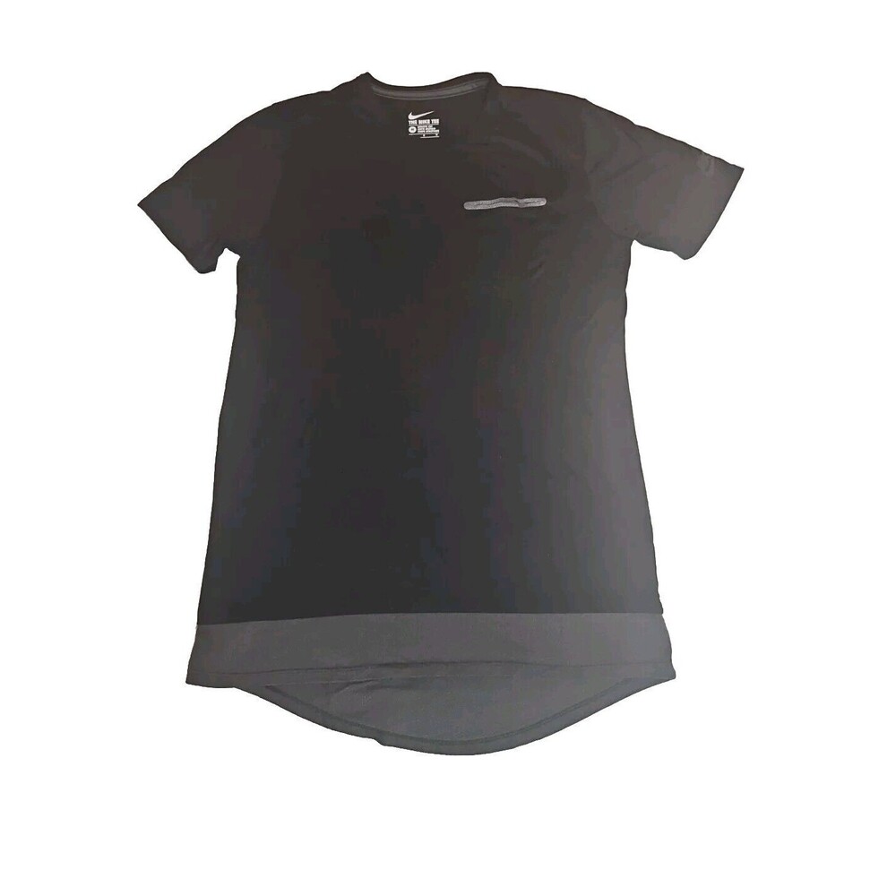 Nike T-Shirt Ladies Medium Grey Tee Athletic Cut Essential Pocket Ladies